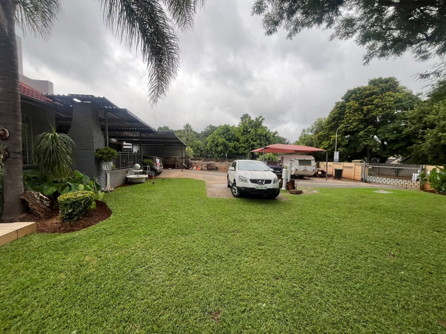 4 Bedroom Property for Sale in Protea Park North West